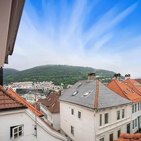 Villa Beautiful Townhouse Super Central In - 4 Bedrooms 8 Guests *