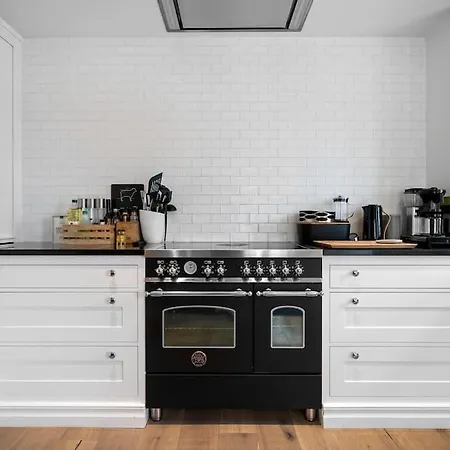 Beautiful Townhouse Super Central In - 4 Bedrooms 8 Guests * Bergen