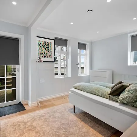 Beautiful Townhouse Super Central In - 4 Bedrooms 8 Guests 베르겐