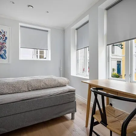 Beautiful Townhouse Super Central In - 4 Bedrooms 8 Guests