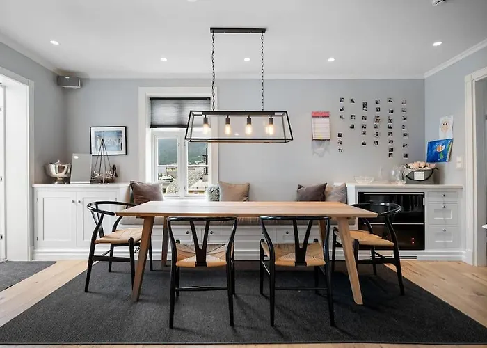 Βίλα Beautiful Townhouse Super Central In - 4 Bedrooms 8 Guests Μπέργκεν