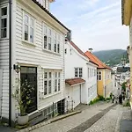 Beautiful Townhouse Super Central In - 4 Bedrooms 8 Guests Villa *