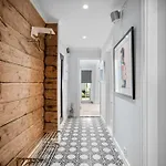 Beautiful Townhouse Super Central In - 4 Bedrooms 8 Guests